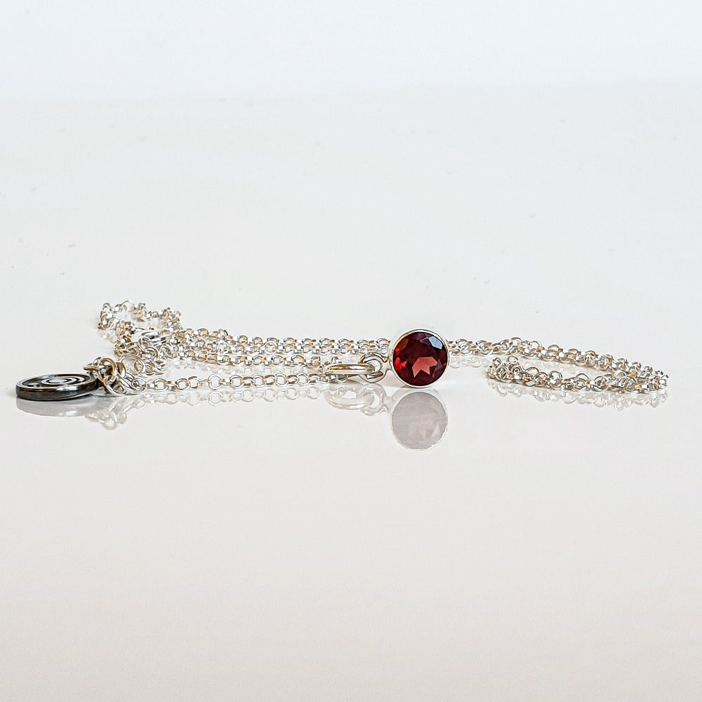 Elegant Red Garnet Silver 925 Necklace Pendant "Vitality"