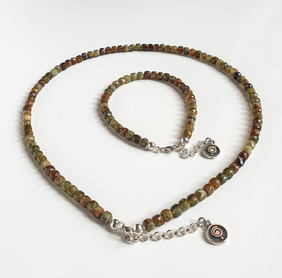 Green Garnet Silver 925 Bracelet "Vital Thouhgts" - Petit Secret