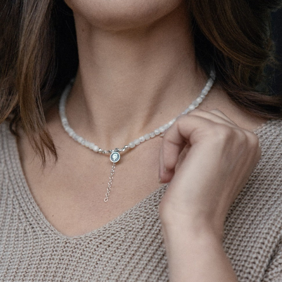 Moonstone Silver Necklace for Women's - Pendant Jewelry Online 2023